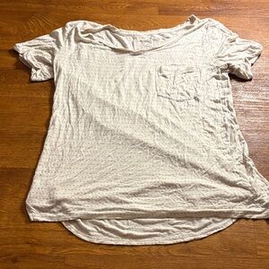 Elegant White Short Sleeve Tee